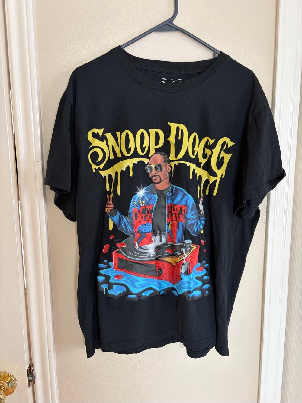 Dogg Supply Snoop Dogg Graphic T-Shirt